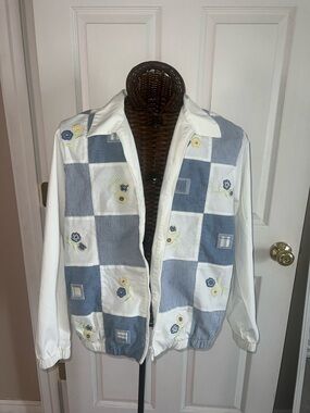 Alfred Dunner White Collared Top
